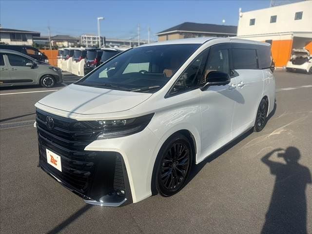 2025 Toyota VELLFIRE photo 10