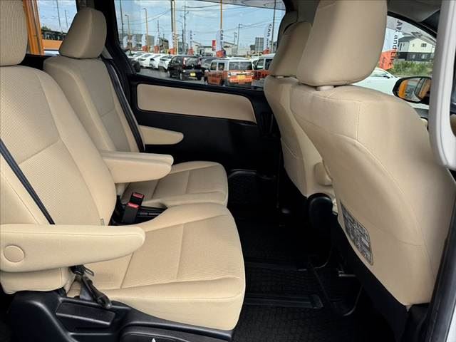 صورة مصغرة 17 لـ 2014 Toyota NOAH