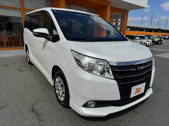 2014 Toyota NOAH 照片 8