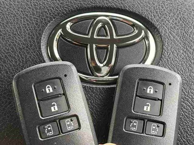 2016 Toyota SIENTA — миниатюра 23
