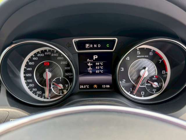 صورة مصغرة 22 لـ 2015 Mercedes-BENZ CLA-CLASS AMG
