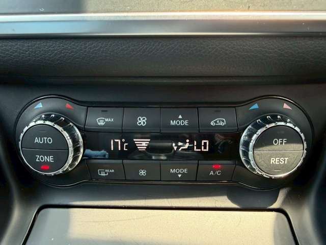 صورة مصغرة 31 لـ 2015 Mercedes-BENZ CLA-CLASS AMG