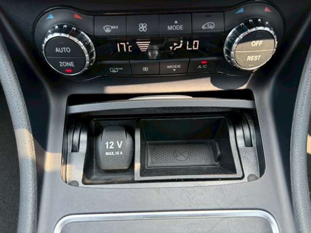 صورة مصغرة 34 لـ 2015 Mercedes-BENZ CLA-CLASS AMG