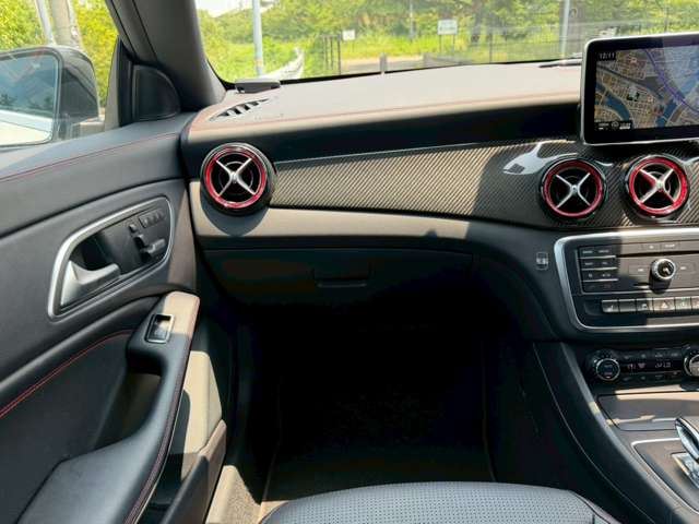 صورة مصغرة 42 لـ 2015 Mercedes-BENZ CLA-CLASS AMG