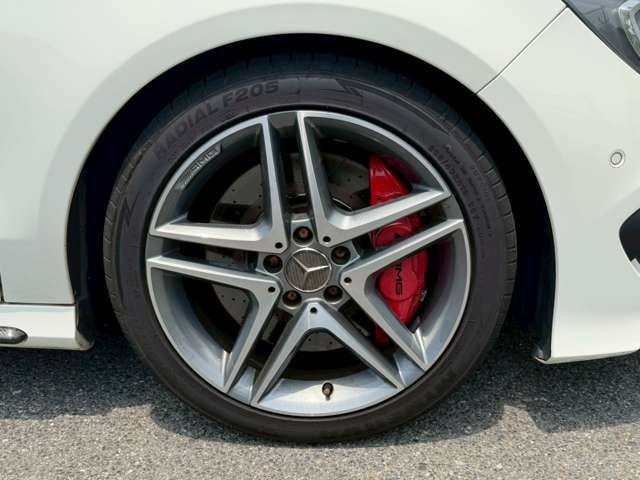 صورة مصغرة 52 لـ 2015 Mercedes-BENZ CLA-CLASS AMG