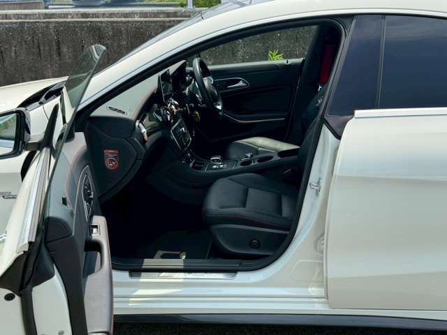 صورة مصغرة 55 لـ 2015 Mercedes-BENZ CLA-CLASS AMG