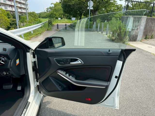 صورة مصغرة 63 لـ 2015 Mercedes-BENZ CLA-CLASS AMG