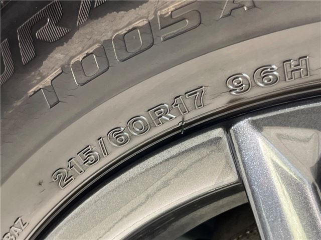 2020 Lexus UX thumbnail 25