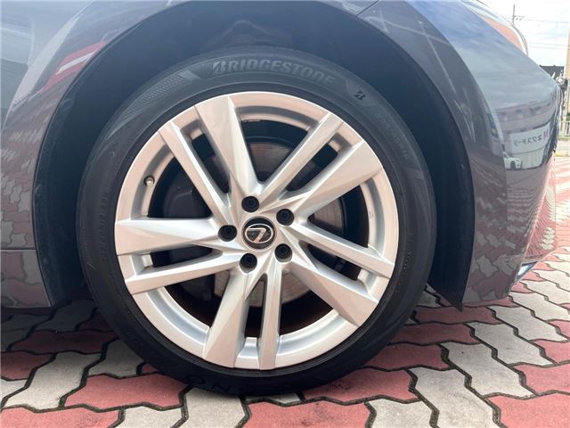 2021 Lexus IS 缩略图 13