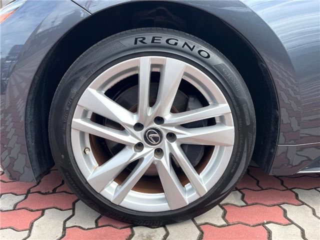 2021 Lexus IS 缩略图 16