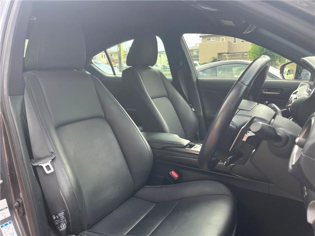 2021 Lexus IS 缩略图 28