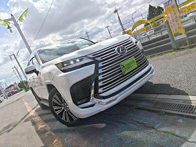 صورة 9 لـ 2023 Lexus LX