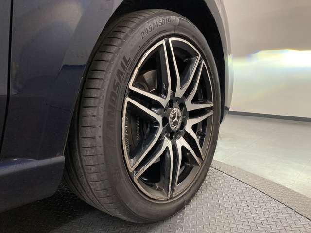 صورة 4 لـ 2020 Mercedes-BENZ V-CLASS