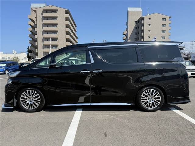 2016 Toyota VELLFIRE — миниатюра 12