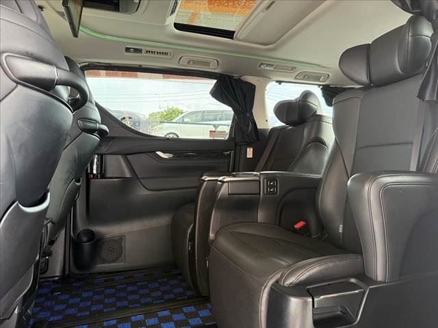 2016 Toyota VELLFIRE — миниатюра 19