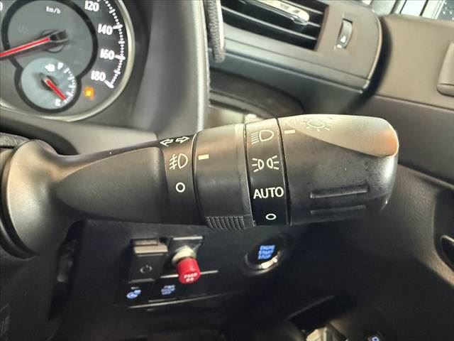 2016 Toyota VELLFIRE — миниатюра 26