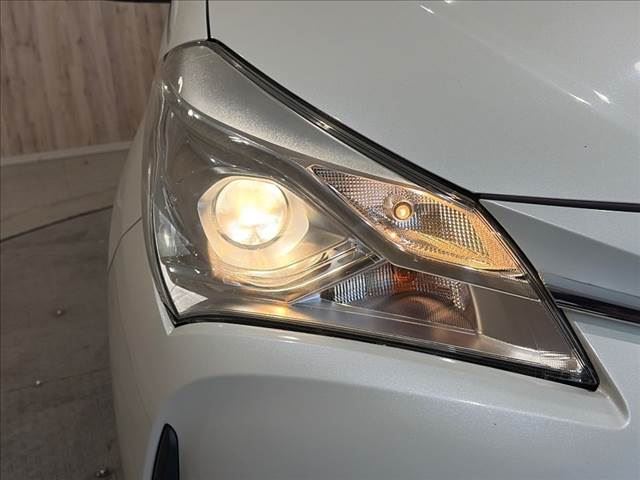 2017 Toyota VITZ 缩略图 28