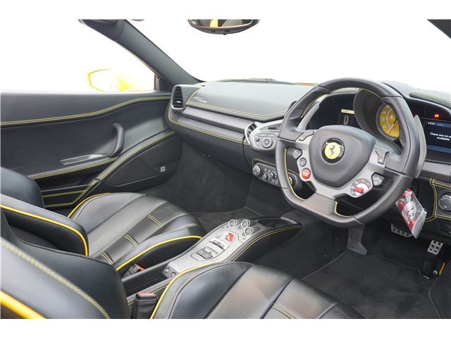 صورة 3 لـ 2015 Ferrari 458 SPIDER