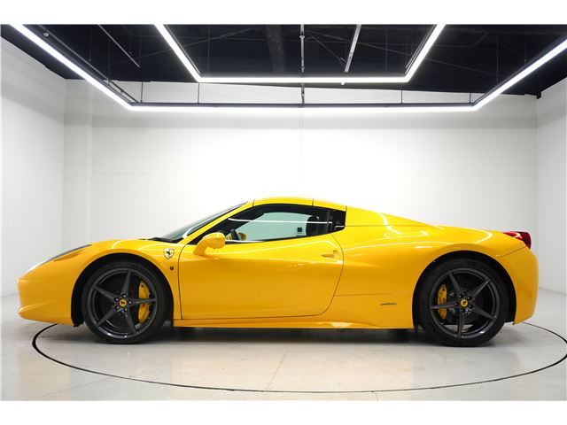 صورة مصغرة 11 لـ 2015 Ferrari 458 SPIDER