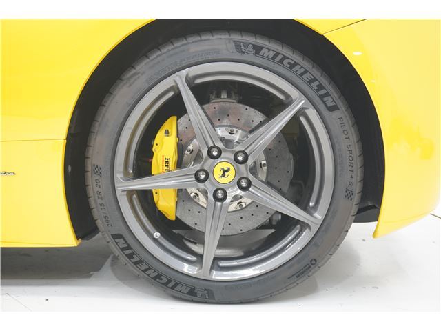 صورة مصغرة 19 لـ 2015 Ferrari 458 SPIDER