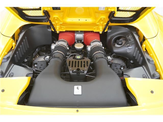 صورة مصغرة 48 لـ 2015 Ferrari 458 SPIDER