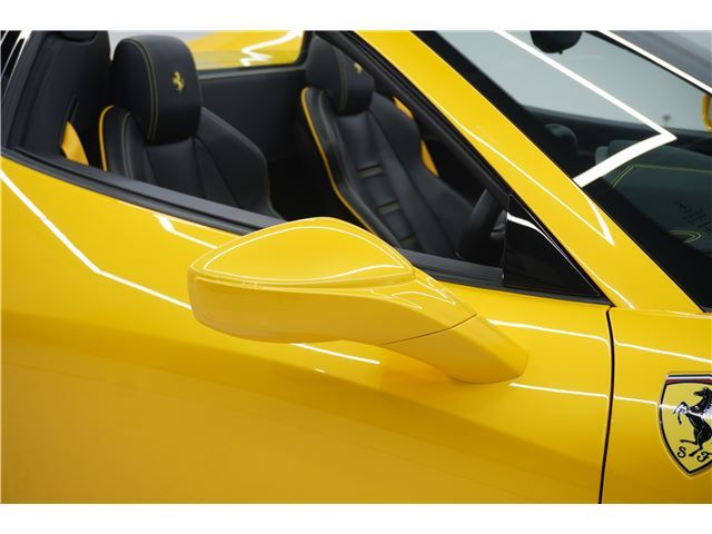 صورة مصغرة 52 لـ 2015 Ferrari 458 SPIDER