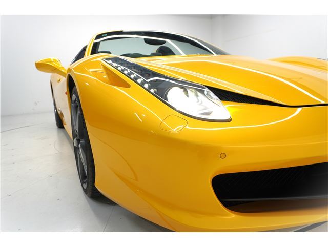 صورة مصغرة 53 لـ 2015 Ferrari 458 SPIDER