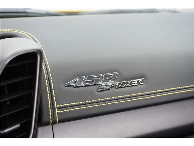 صورة مصغرة 59 لـ 2015 Ferrari 458 SPIDER