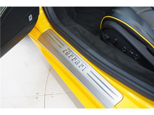 صورة مصغرة 60 لـ 2015 Ferrari 458 SPIDER