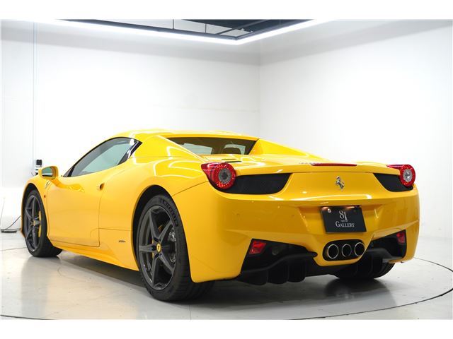 صورة 10 لـ 2015 Ferrari 458 SPIDER