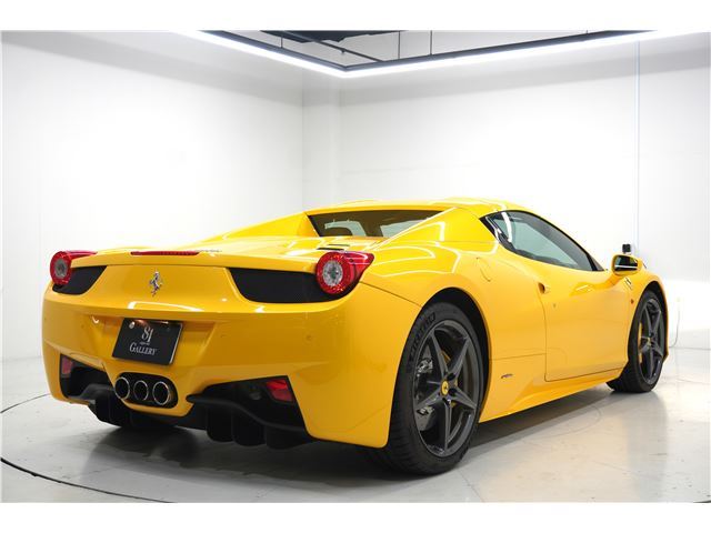 صورة 8 لـ 2015 Ferrari 458 SPIDER