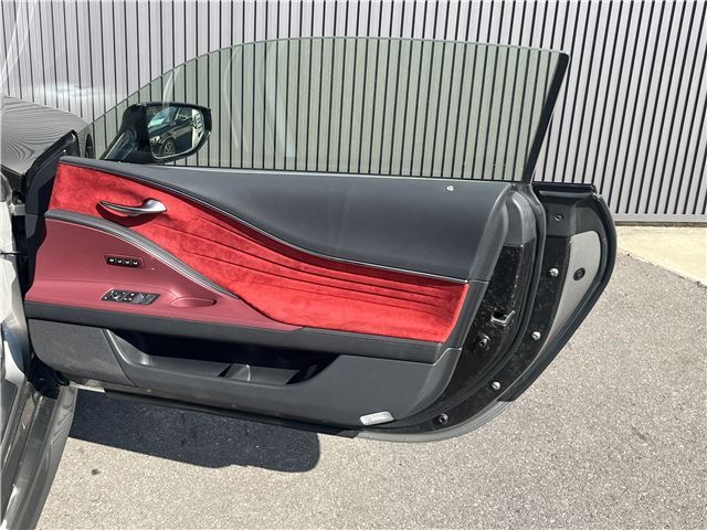 صورة مصغرة 17 لـ 2020 Lexus LC