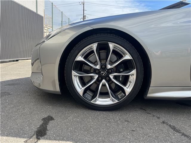 صورة مصغرة 26 لـ 2020 Lexus LC