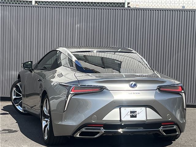 2020 Lexus LC — фото 8