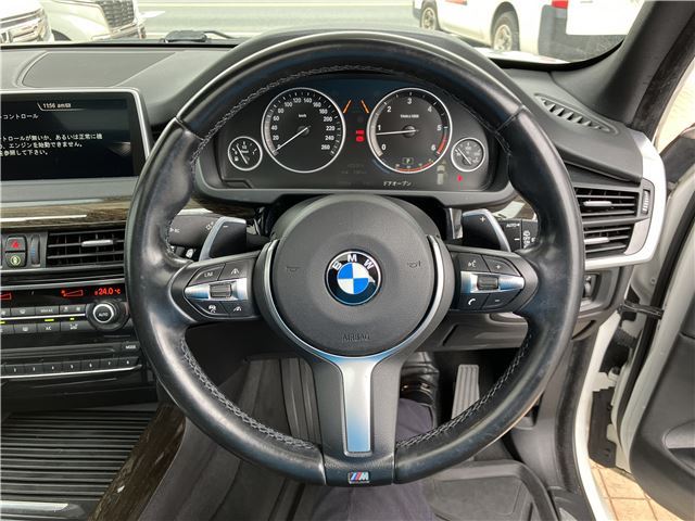 2015 BMW X5 — миниатюра 16