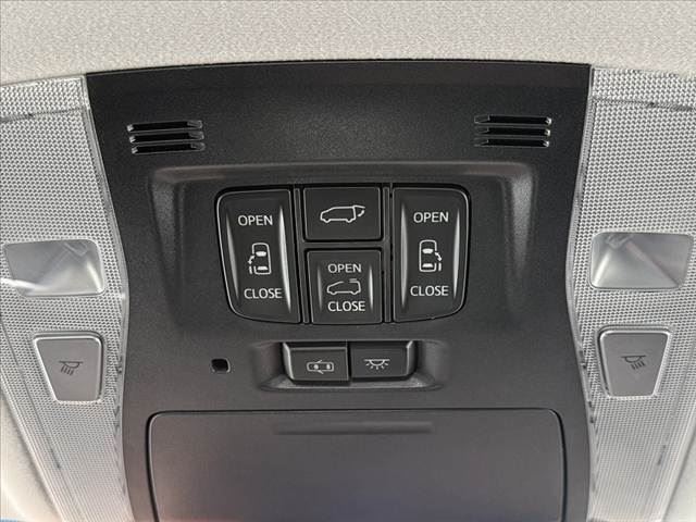 2016 Toyota VELLFIRE photo 7