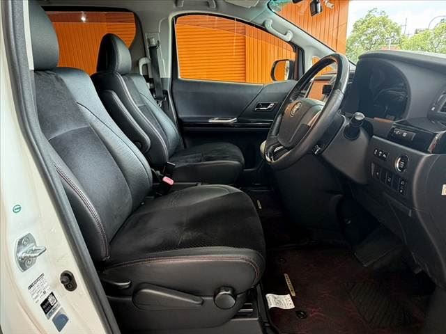 صورة مصغرة 16 لـ 2012 Toyota VELLFIRE