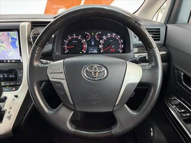 صورة مصغرة 29 لـ 2012 Toyota VELLFIRE