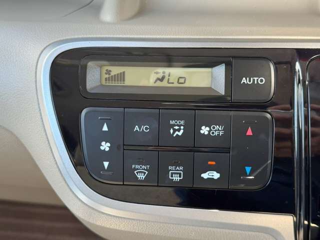 2012 Honda N-BOX+ — миниатюра 23