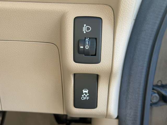 2012 Honda N-BOX+ 照片 10