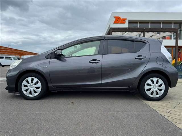 2013 Toyota AQUA 缩略图 11