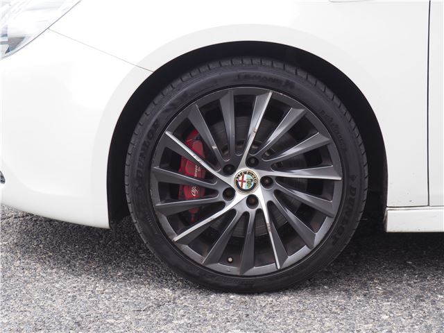 صورة مصغرة 25 لـ 2012 ALFA Romeo GIULIETTA