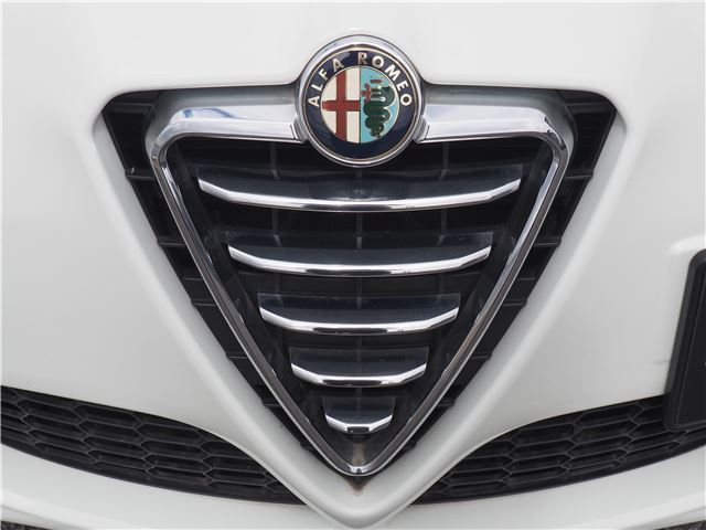 صورة مصغرة 32 لـ 2012 ALFA Romeo GIULIETTA