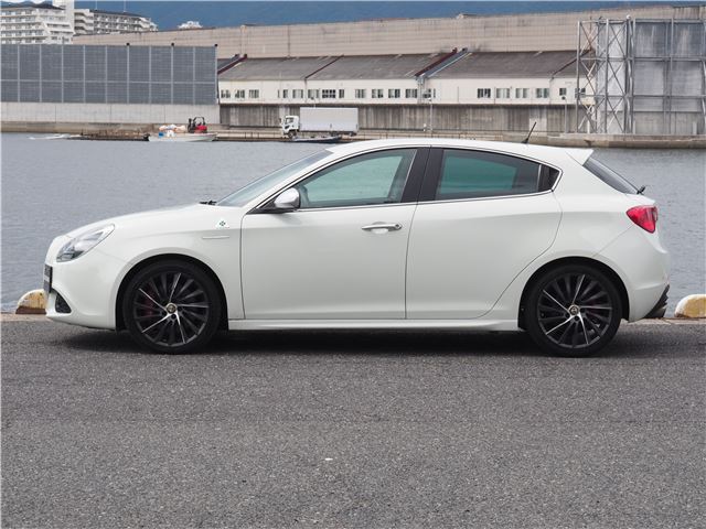 صورة مصغرة 34 لـ 2012 ALFA Romeo GIULIETTA