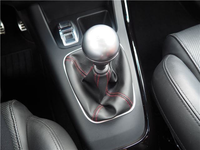 صورة 6 لـ 2012 ALFA Romeo GIULIETTA