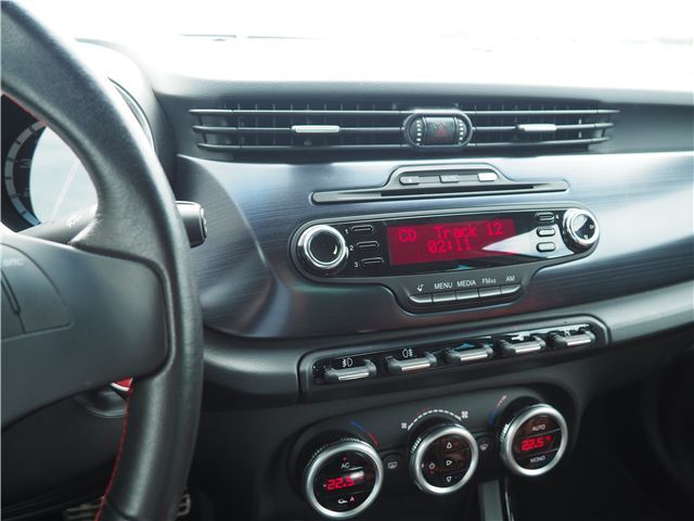 صورة 5 لـ 2012 ALFA Romeo GIULIETTA