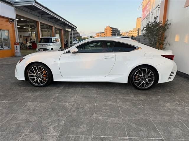 2017 Lexus RC thumbnail 12