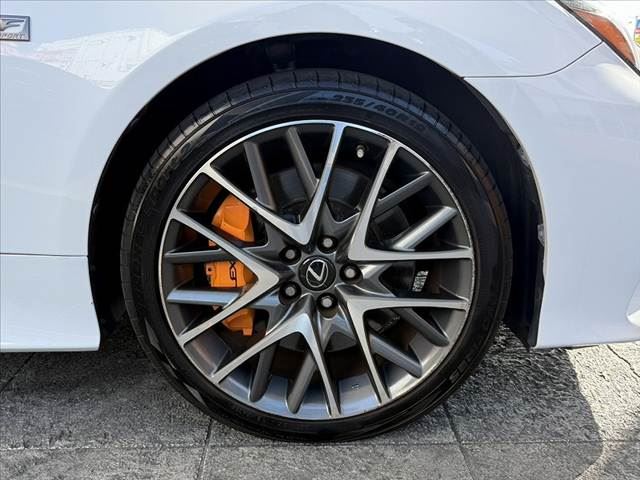 2017 Lexus RC thumbnail 44