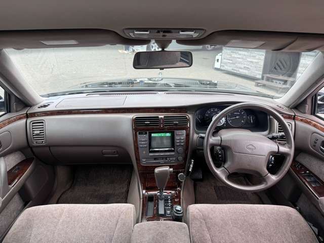 1997 Nissan CIMA — миниатюра 17