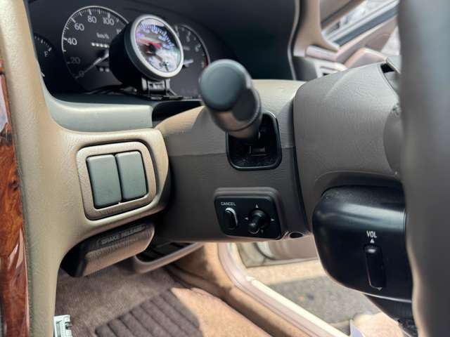1997 Nissan CIMA — миниатюра 24
